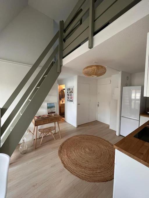 L'appart 502, Familial Et Sa Vue Mer. Apartment